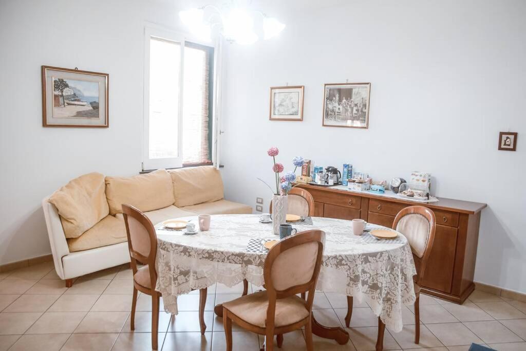 Annabella'S Country House Historic Apartment Сант-Антонио-Абате Экстерьер фото