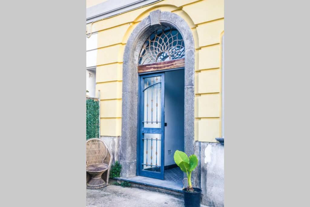 Annabella'S Country House Historic Apartment Сант-Антонио-Абате Экстерьер фото